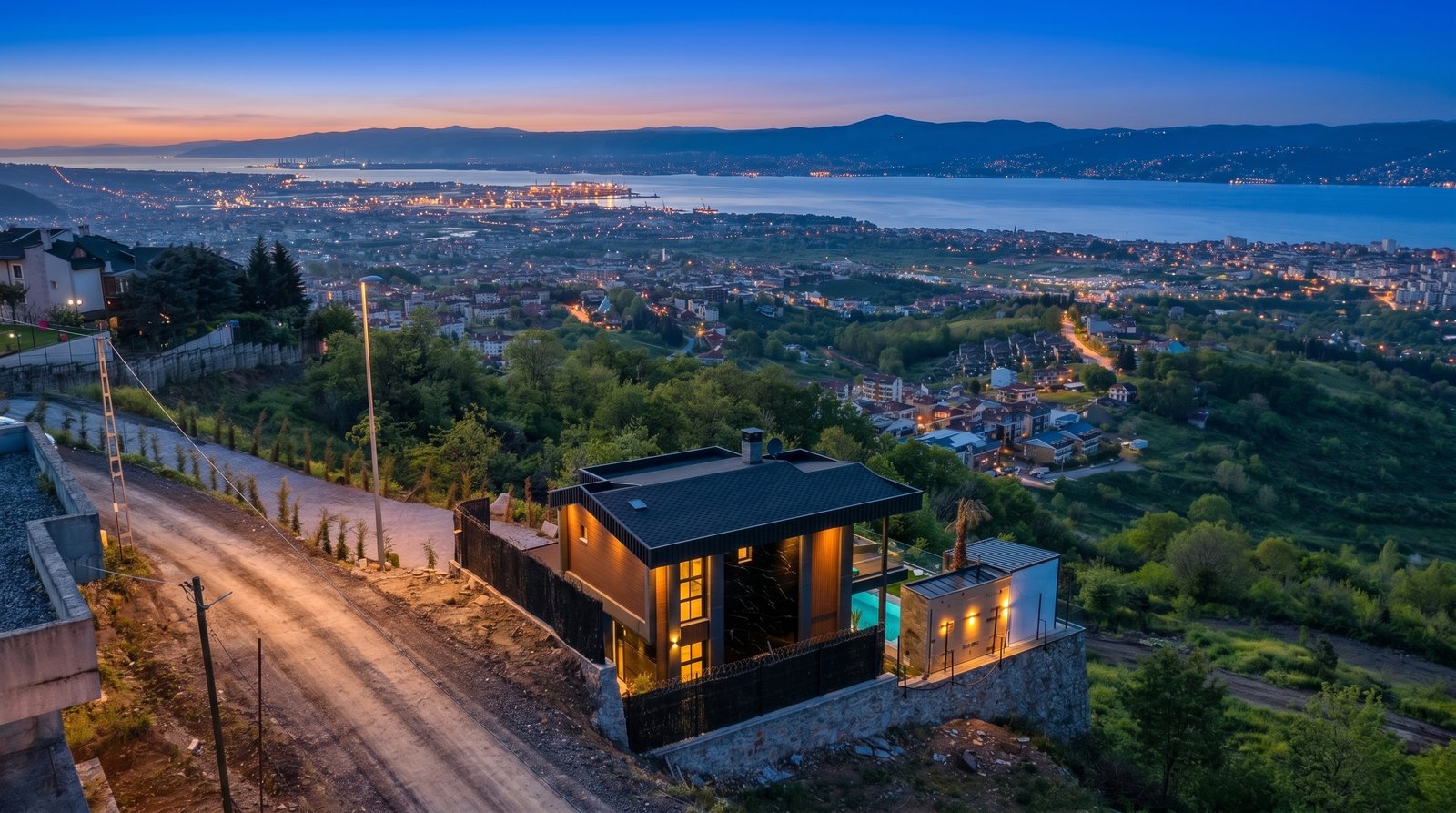 Deniz manzaralı villa